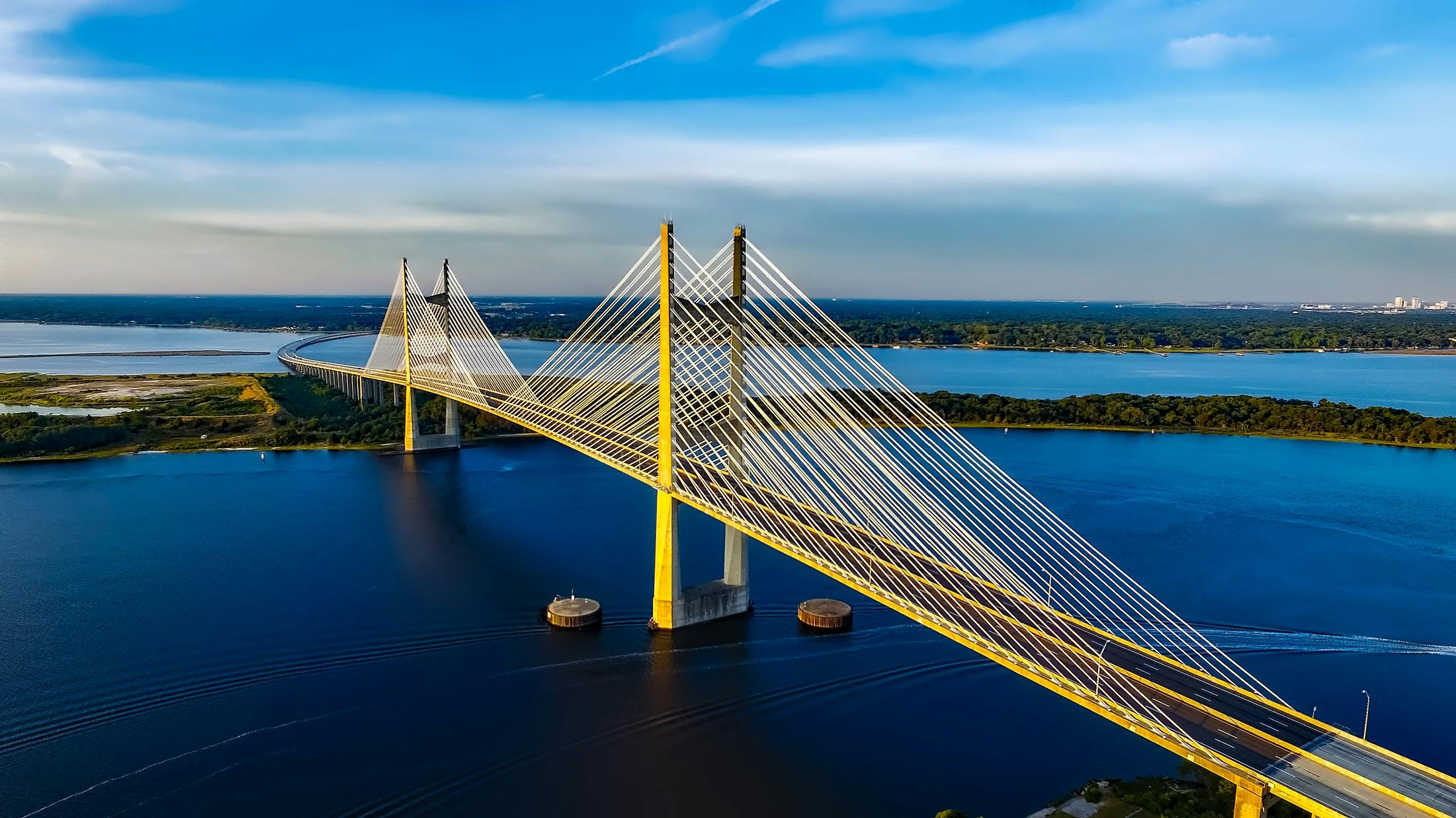 https://www.pexels.com/photo/architecture-bay-beach-bridge-220762/